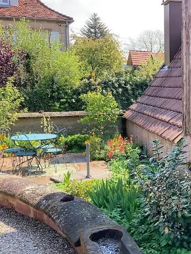 Le Noyer Nyaraló Cosswiller